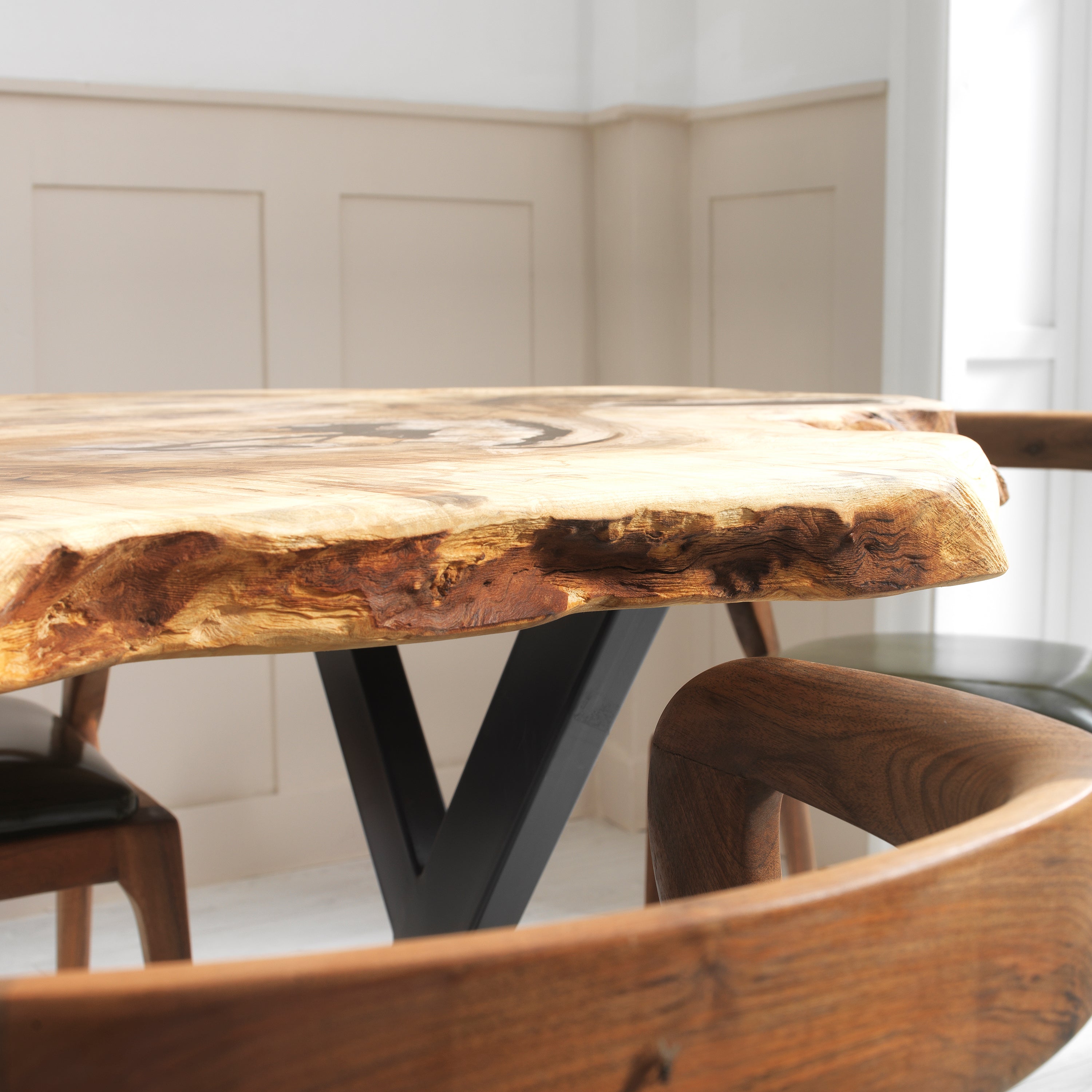Pacific Epoxy Dining Table & Live Edge Dining Table
