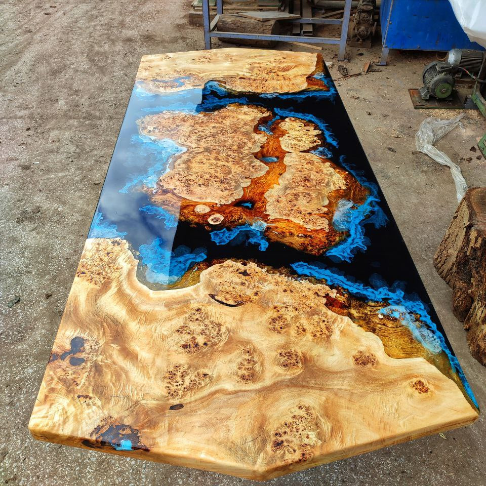 mazel-wood-epoxy-river-table-see-effect_3.jpg